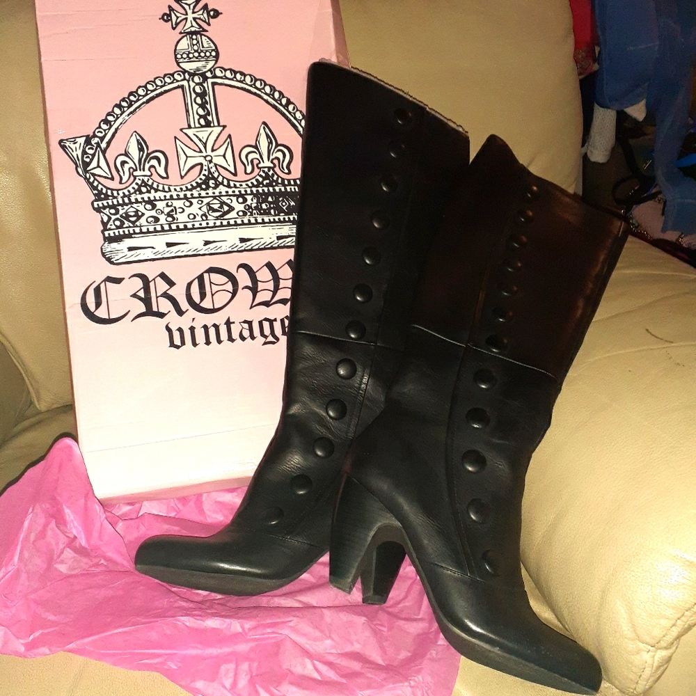 "Rare," Crown Vintage Steampunk Boots